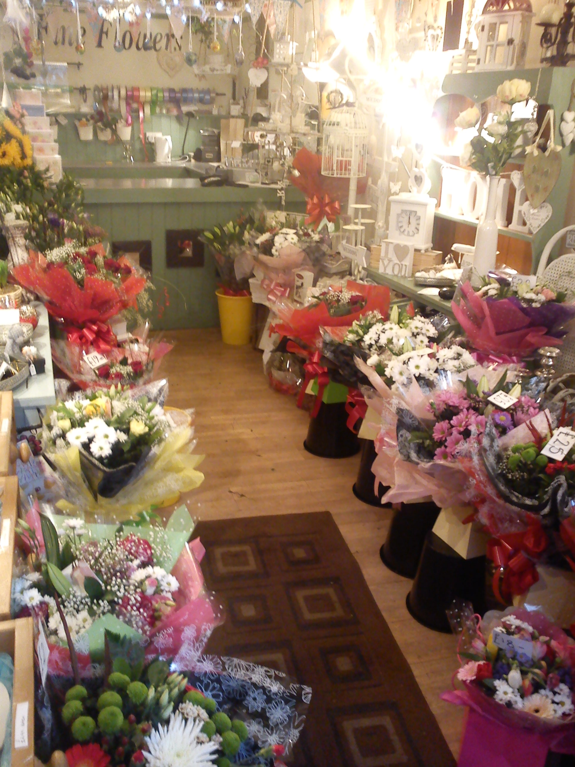 Experienced Florist Rugeley Wedding Photographer Fine Flowers by