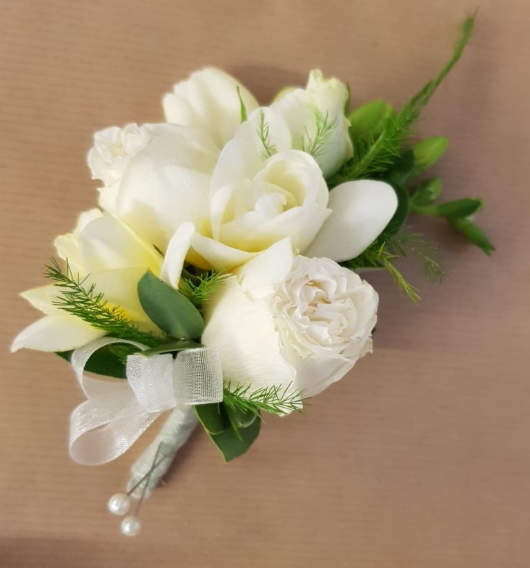 Buttonholes and corsages for your wedding in Staffordshire.