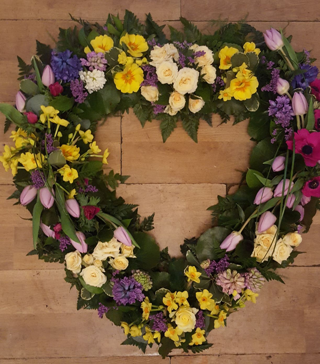 funeral-flowers-rugeley-florist-staffordshire-040