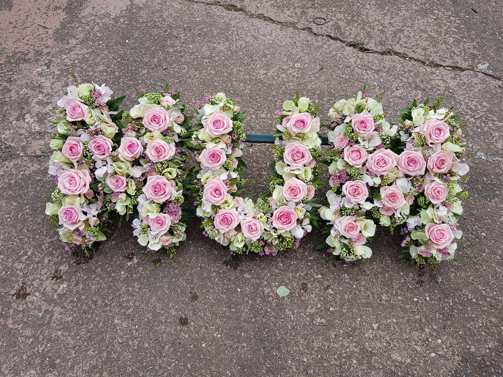 funeral-flowers-rugeley-florist-staffordshire-057