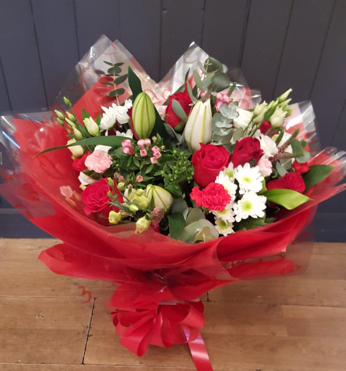 valentines-flowers-rugeley-florist-staffordshire-003