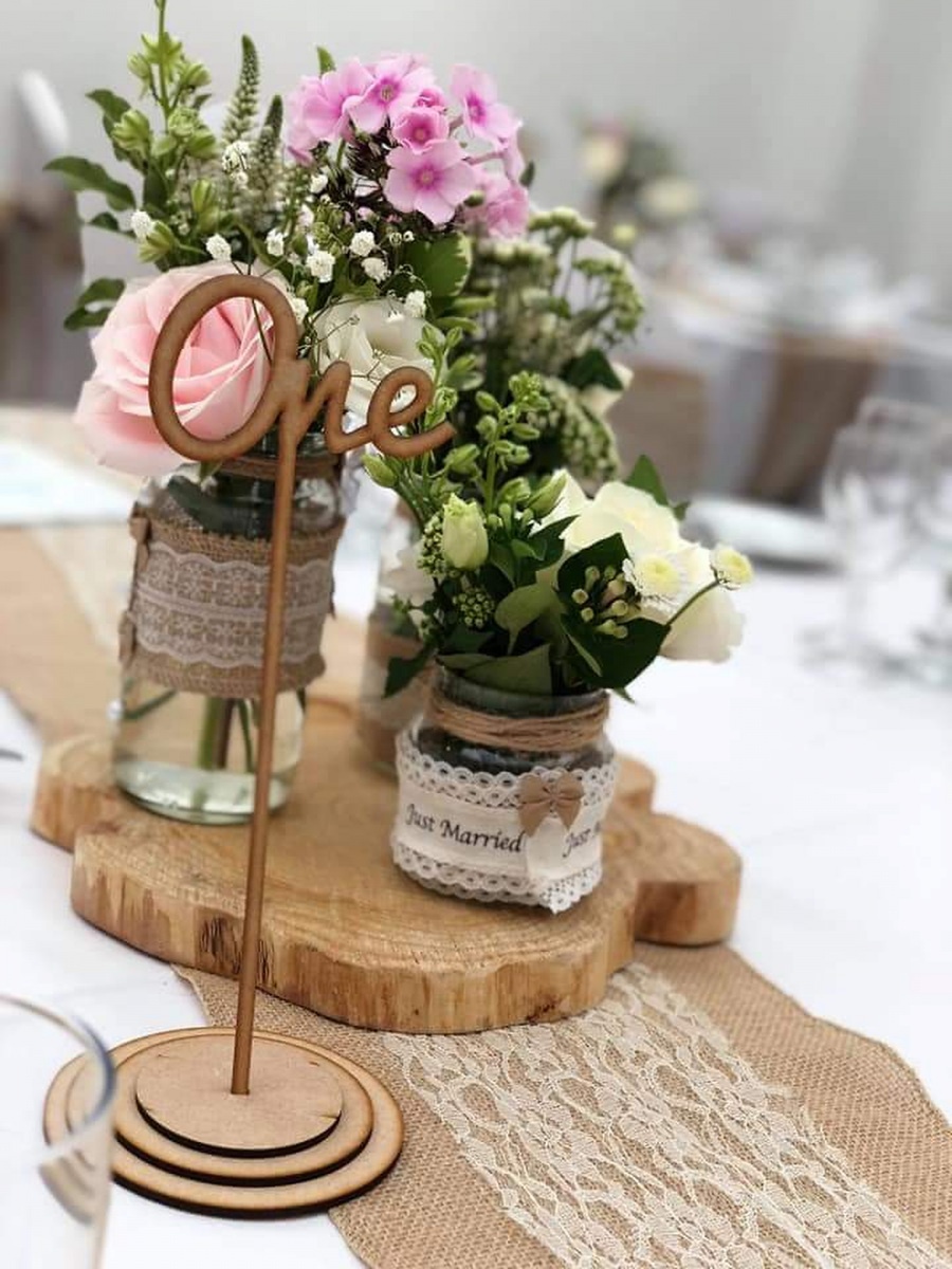 centrepieces-wedding-flowers-rugeley-florist-staffordshire-006