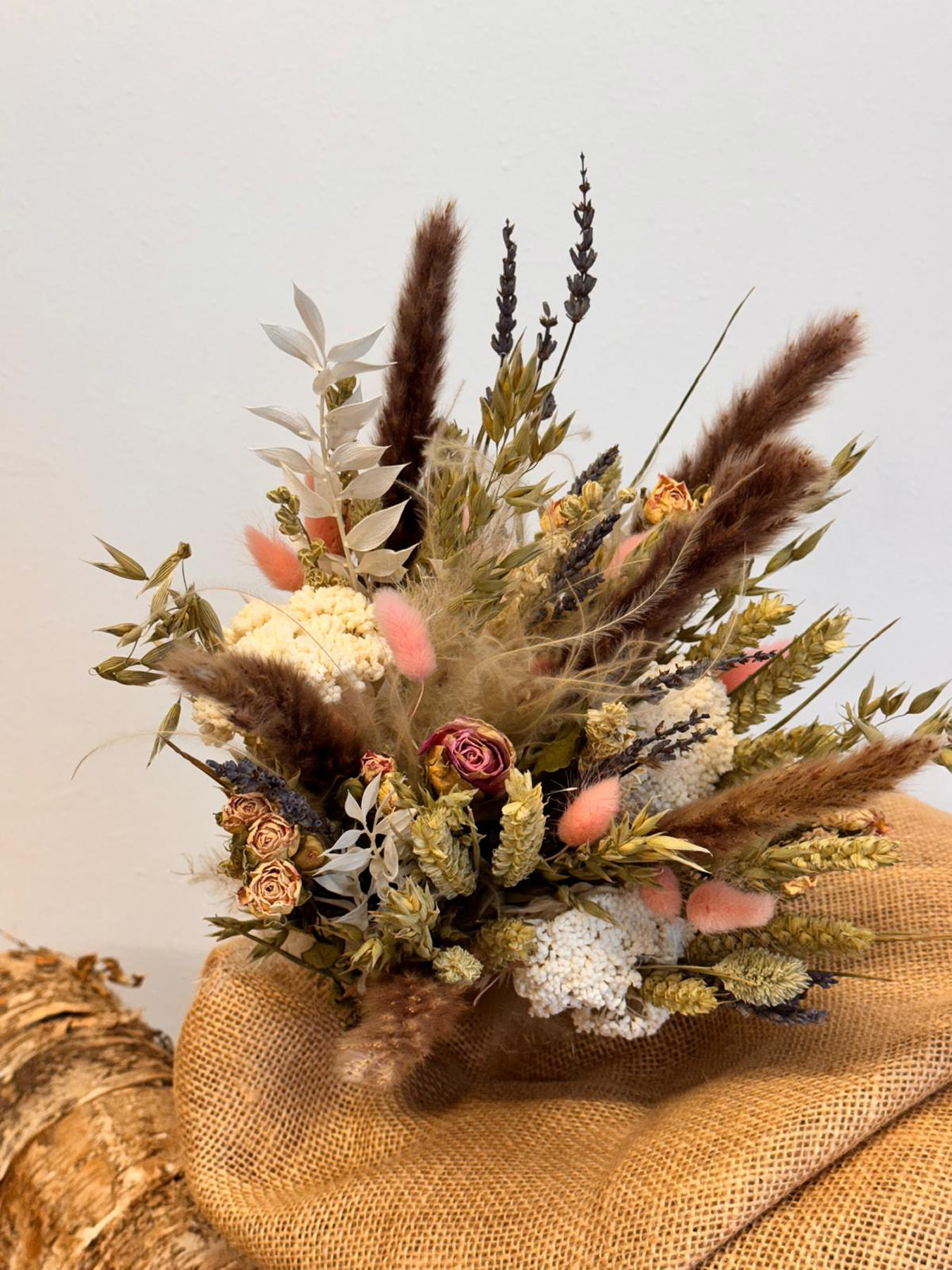 Shop our large dried flower bouquet, handcrafted with wheat, bunny tails, roses & ruscus. A stunning, lasting gift with UK delivery.