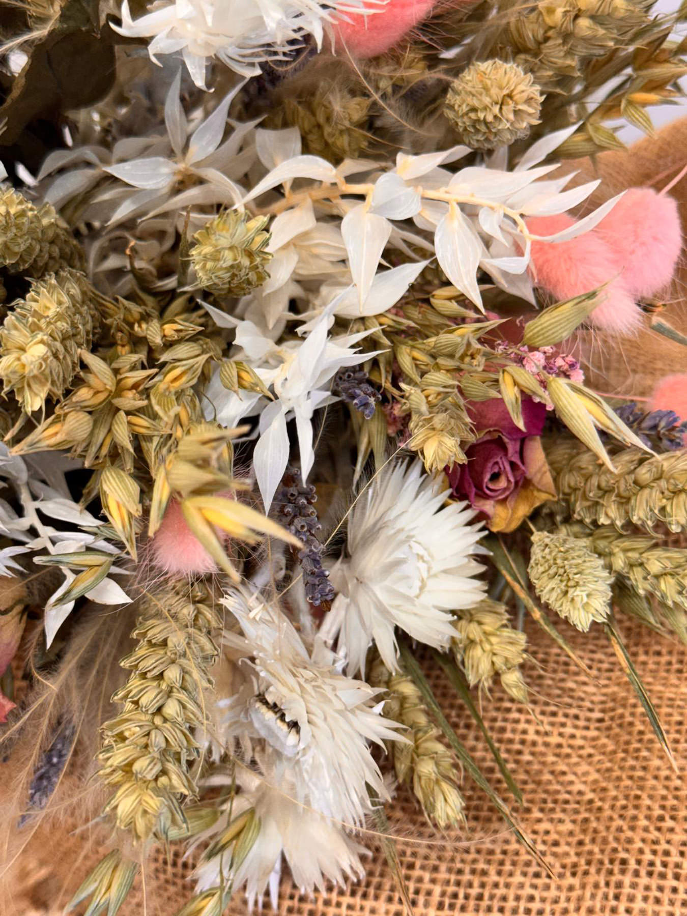 Shop our large dried flower bouquet, handcrafted with wheat, bunny tails, roses & ruscus. A stunning, lasting gift with UK delivery.