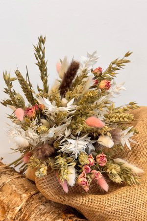 Medium Dried Flower Bouquet – Natural Wheat, Bunny Tails & Roses | Fine Flowers