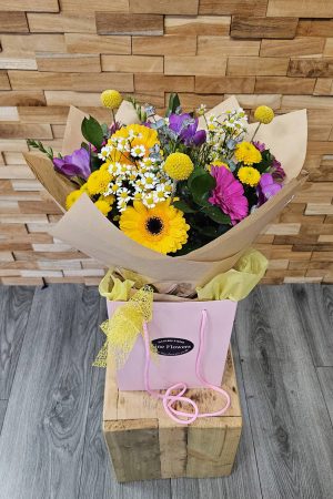 Summer Breeze Bouquet | Fresh Flower Delivery Fine Flowers